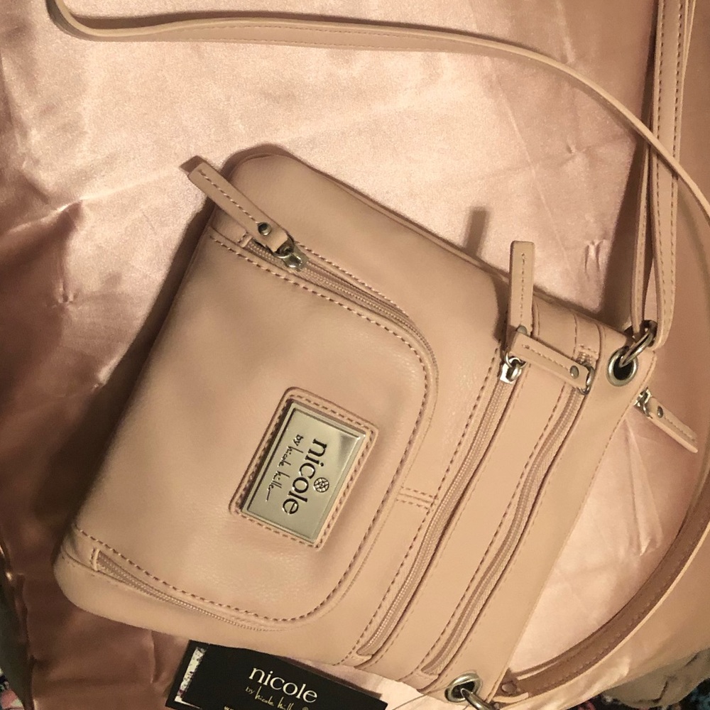 Slipper pink Nicole Miller crossbody bag